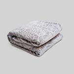 <b>Double</b> Blankets <i>4-6 KG</i>